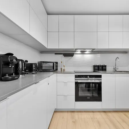 Stylish Retreats On Olympic Way Apartment London Exterior photo